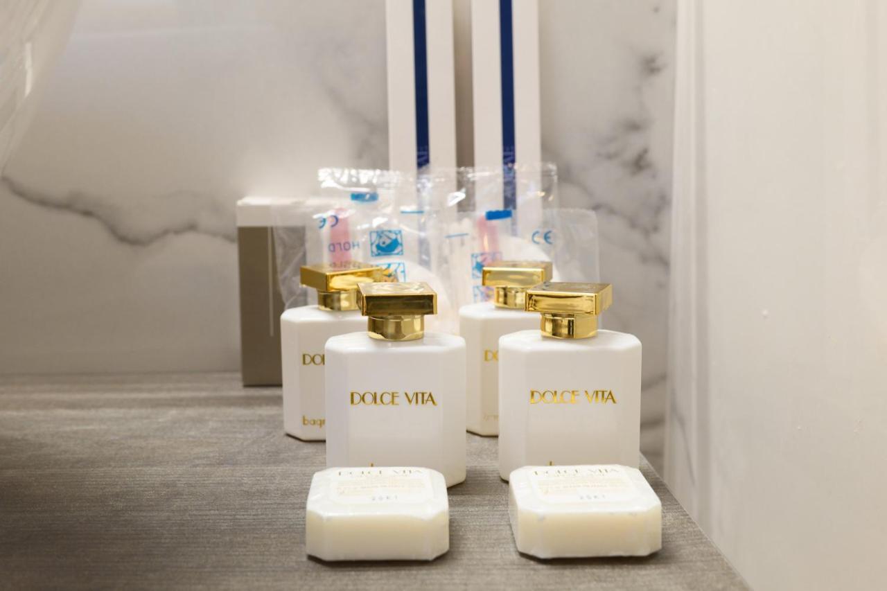 Prestige Boutique Homes-Duomo Милано Екстериор снимка
